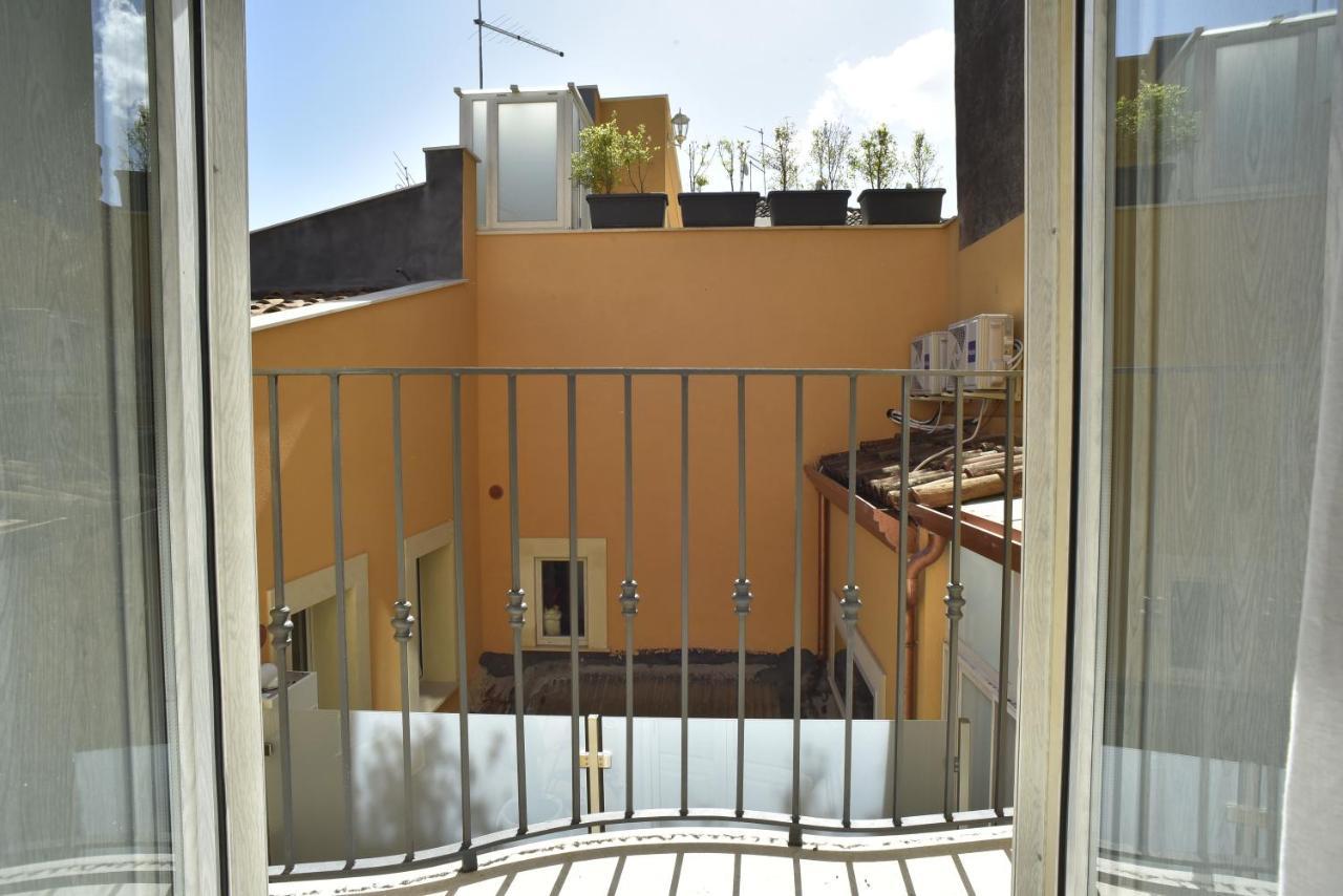קטאניה Home Dentro Il Teatro מראה חיצוני תמונה